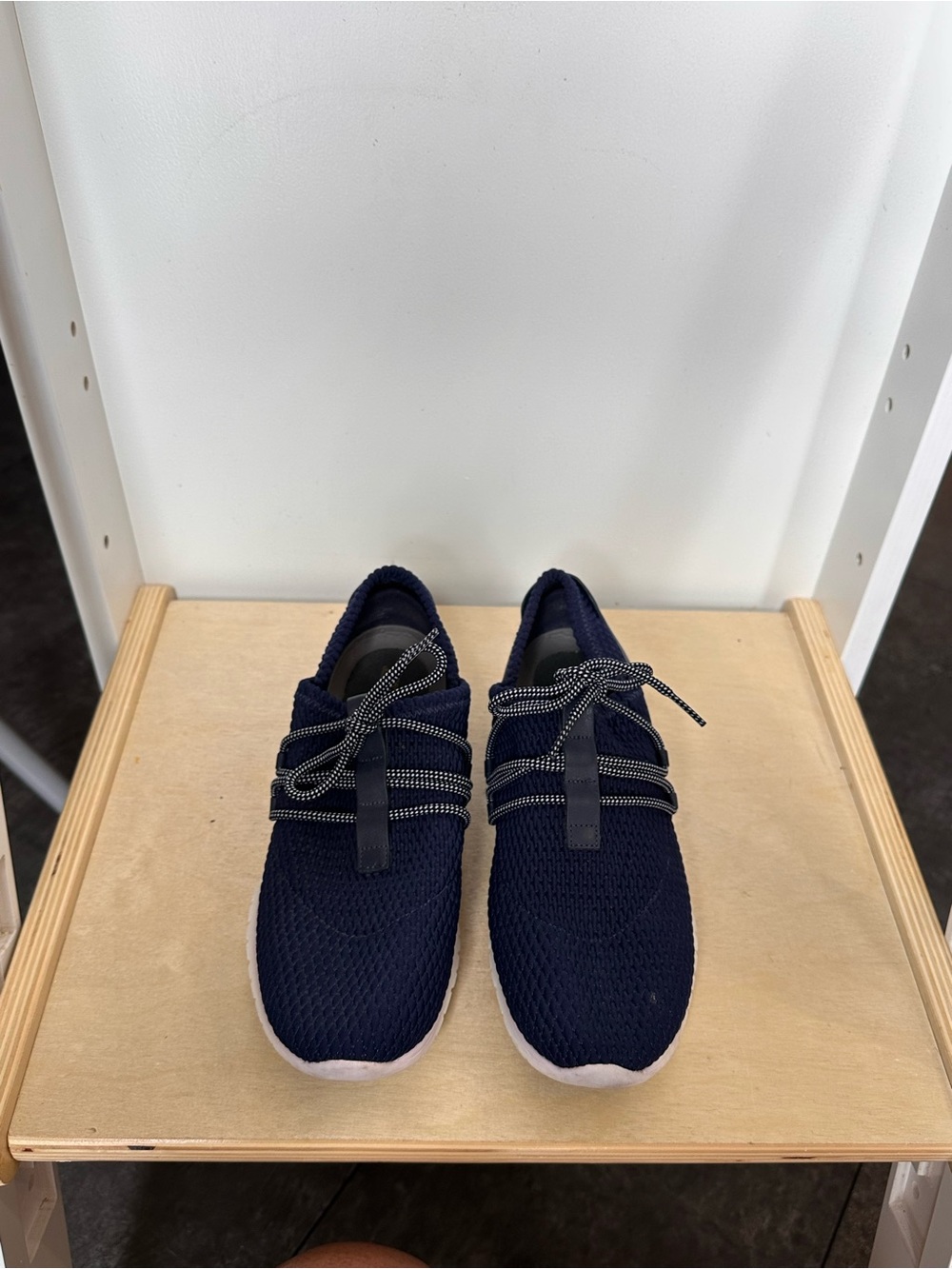 Cole Haan Zerogrand Quilted Sneakers Navy Blue W12915 Women's Size 8.5